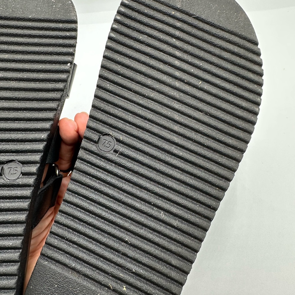 Steve Madden Mayven Black Leather Sandals 7.5 - Picture 6 of 7